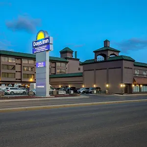 *** Hotel Days By Wyndham South Canada