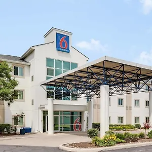 ** Hotel 6-brampton, On - Toronto Canada
